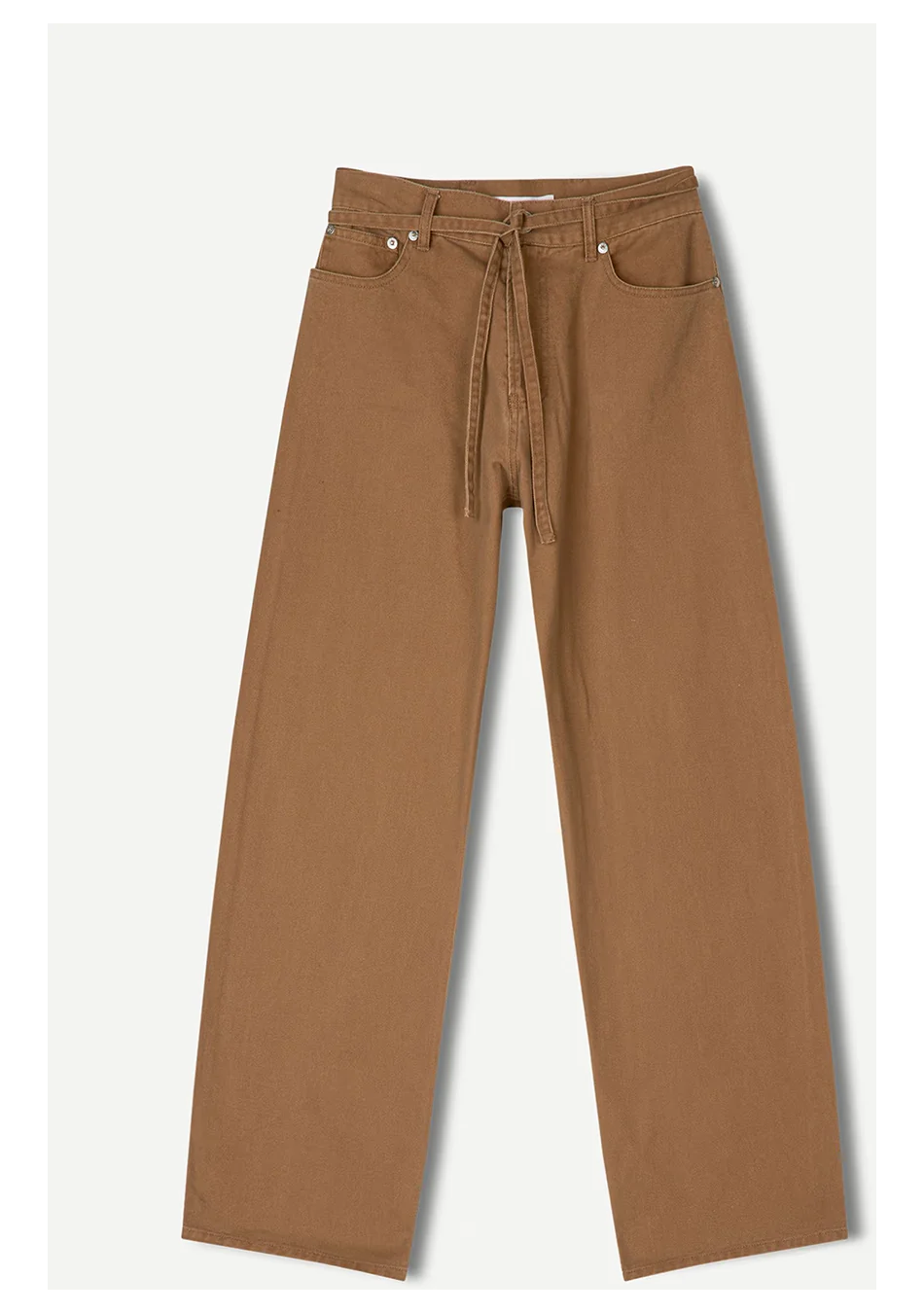 SAMSOE&SAMSOE marca nórdica de ropa de mujer con un estilo vanguardista y casual