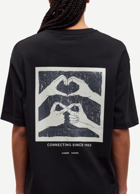 SAMSOE&SAMSOE marca nórdica de ropa de mujer con un estilo vanguardista y casual