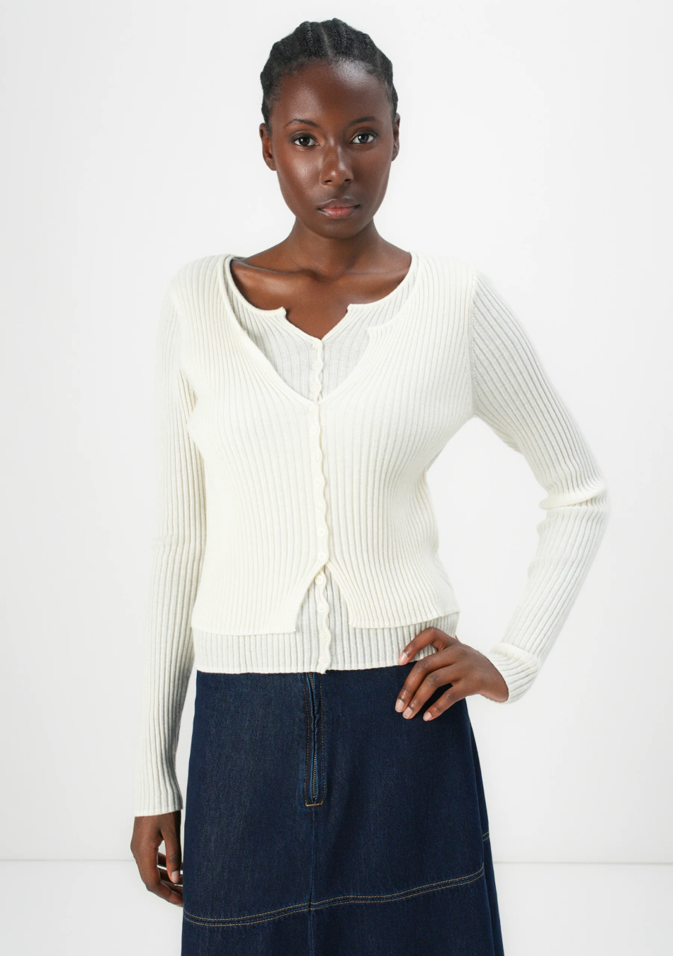 SAMSOE&SAMSOE marca nórdica de ropa de mujer con un estilo vanguardista y casual