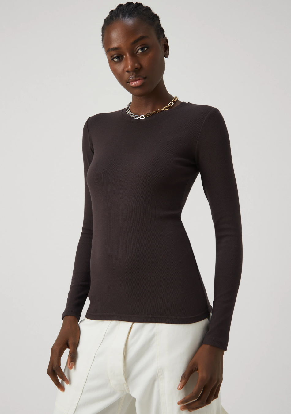 SAMSOE&SAMSOE marca nórdica de ropa de mujer con un estilo vanguardista y casual