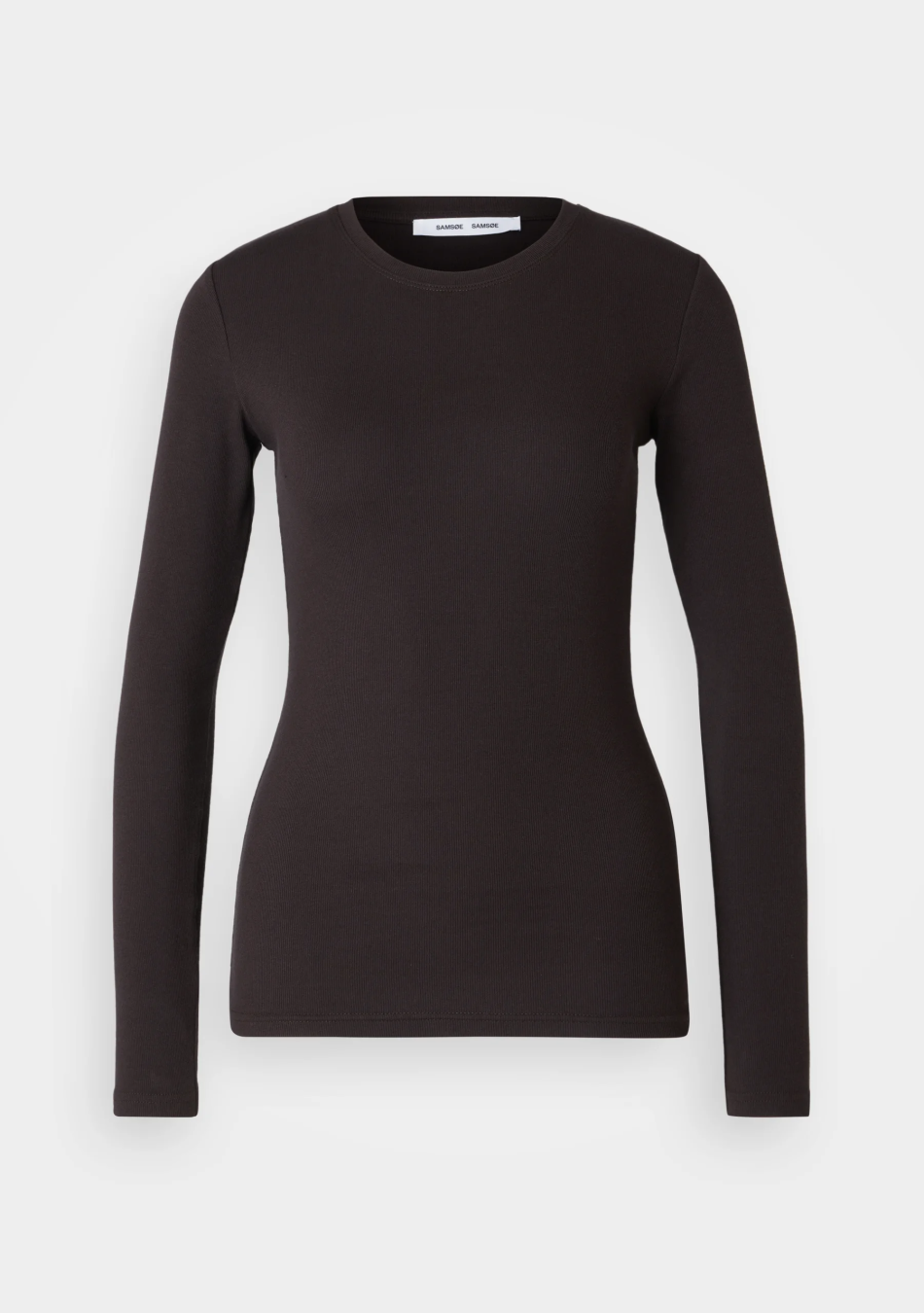 SAMSOE&SAMSOE marca nórdica de ropa de mujer con un estilo vanguardista y casual