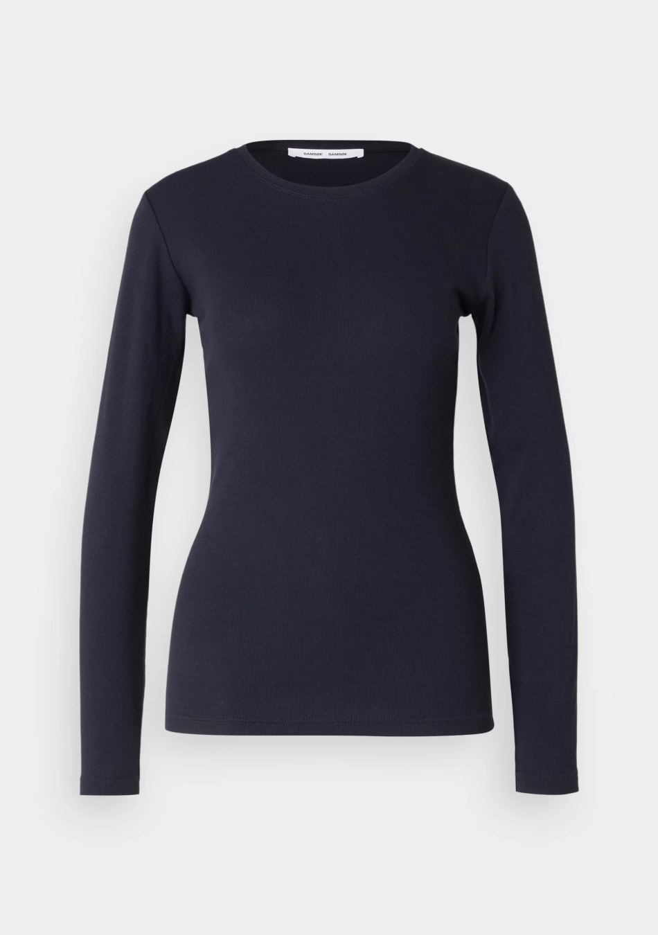 SAMSOE&SAMSOE marca nórdica de ropa de mujer con un estilo vanguardista y casual