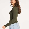 SAMSOE&SAMSOE marca nórdica de ropa de mujer con un estilo vanguardista y casual