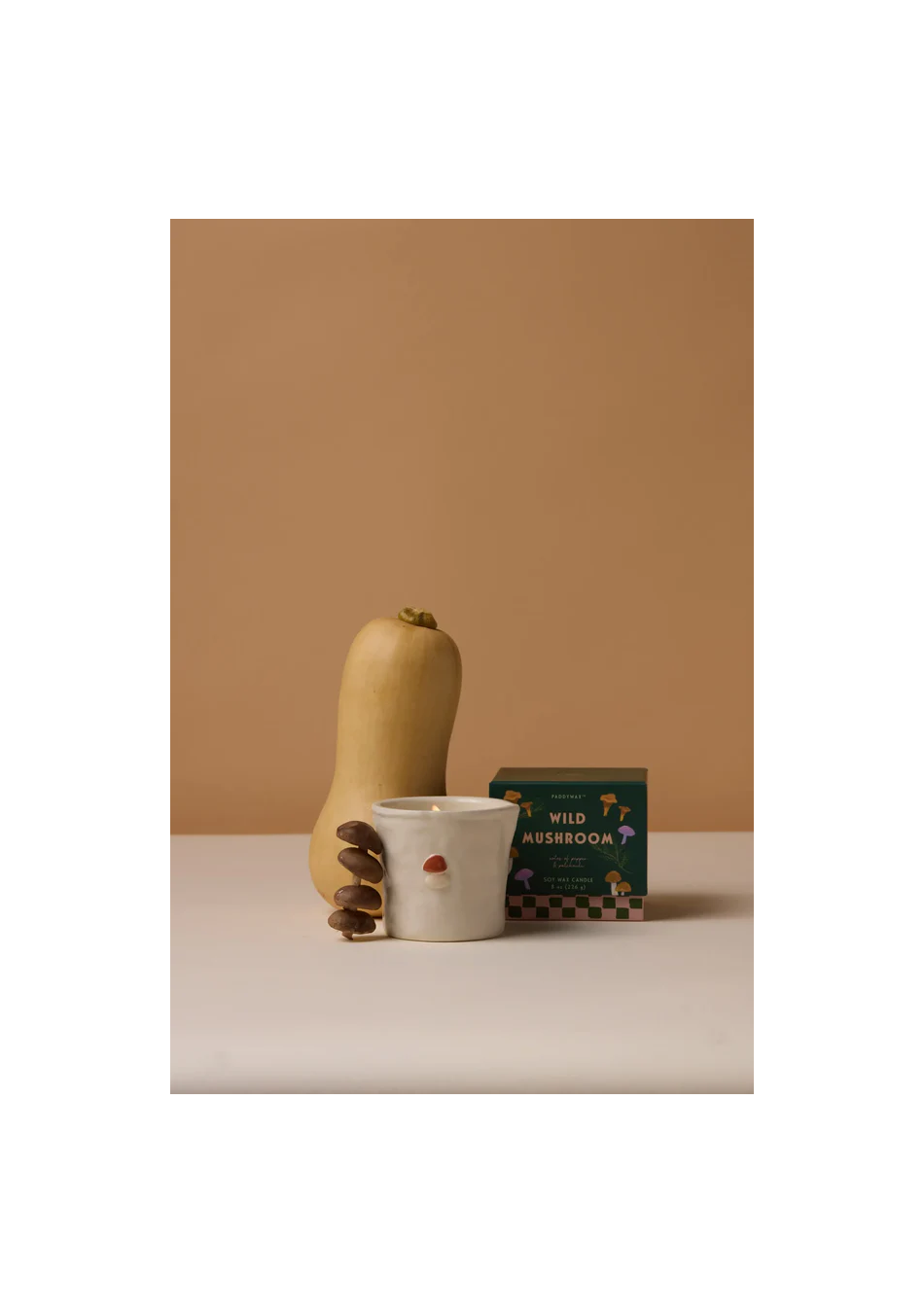 PADDYWAX marca de velas artesanales pensadas para contar historias a través del aroma y el diseño.