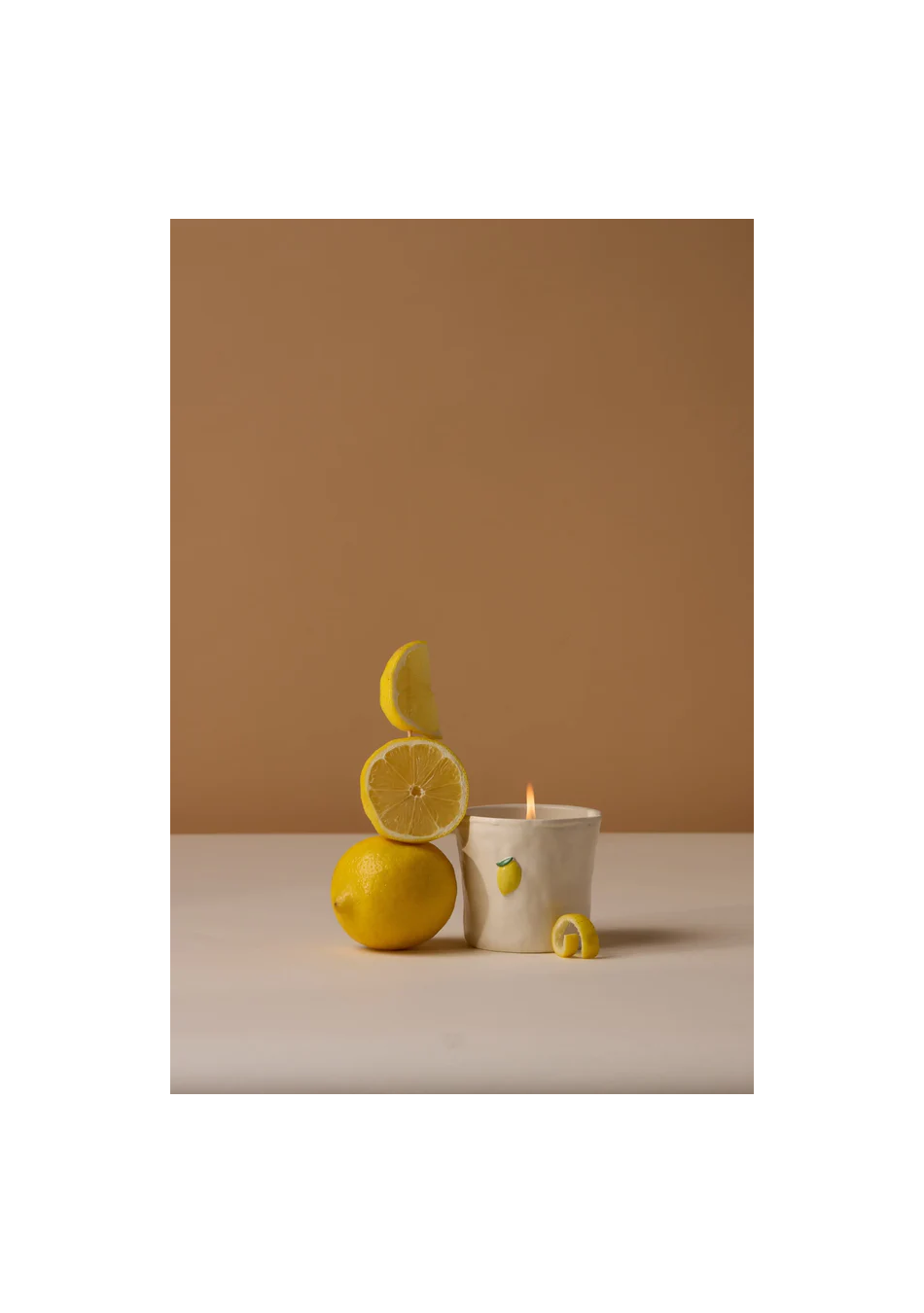 PADDYWAX marca de velas artesanales pensadas para contar historias a través del aroma y el diseño.