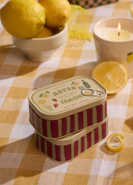 PADDYWAX marca de velas artesanales pensadas para contar historias a través del aroma y el diseño. 2