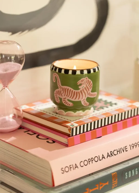 PADDYWAX marca de velas artesanales pensadas para contar historias a través del aroma y el diseño.