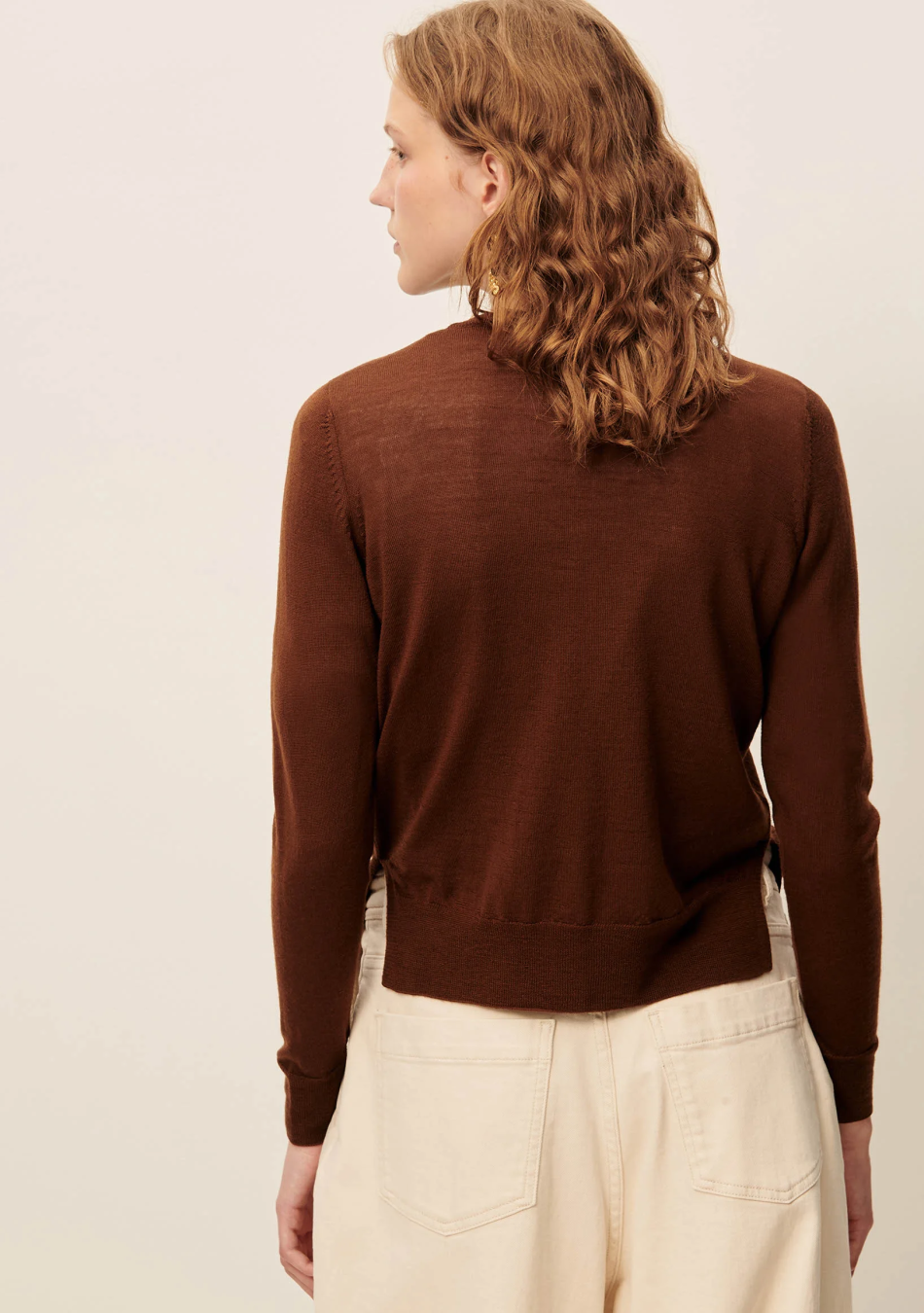 SESSÚN marca francesa de ropa de mujer con un estilo casual, femenino y minimal