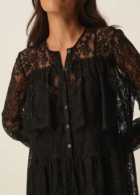 DES PETIT HAUTS marca francesa de ropa de mujer con un estilo muy femenino y casual 2