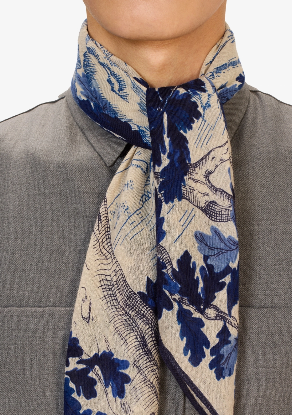 INOUI EDITIONS marca francesa de pañuelos y complementos diseñados a mano