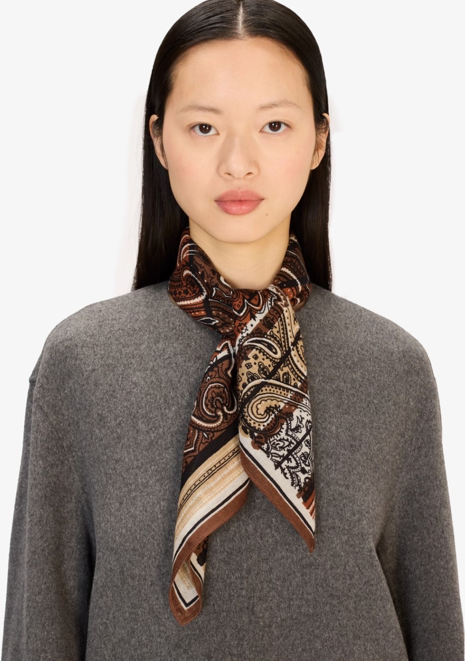 INOUI EDITIONS marca francesa de pañuelos y complementos diseñados a mano