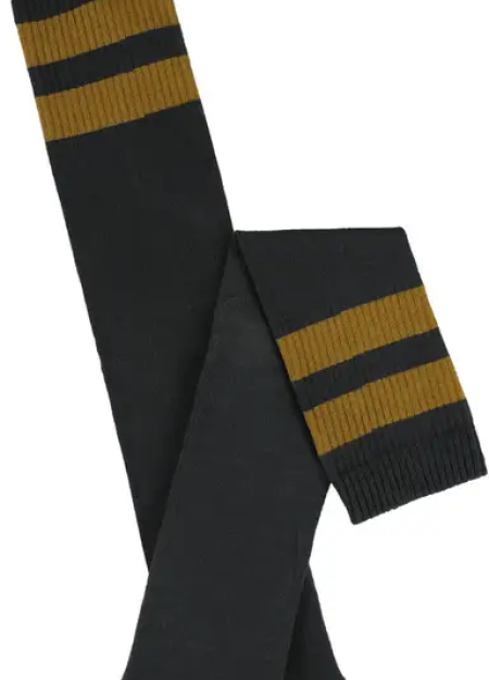 ESCUYER es una marca portuguesa de calcetines de algodón con cómodos e imprescindible para tu día a día. 2