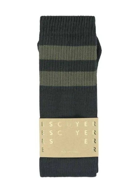 ESCUYER es una marca portuguesa de calcetines de algodón con cómodos e imprescindible para tu día a día.