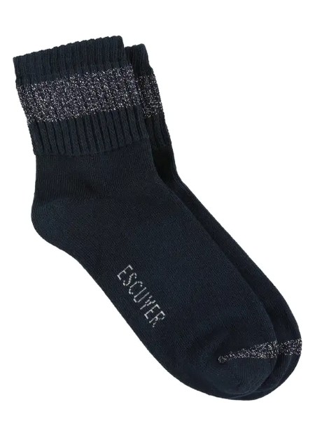 ESCUYER es una marca portuguesa de calcetines de algodón con cómodos e imprescindible para tu día a día. 2