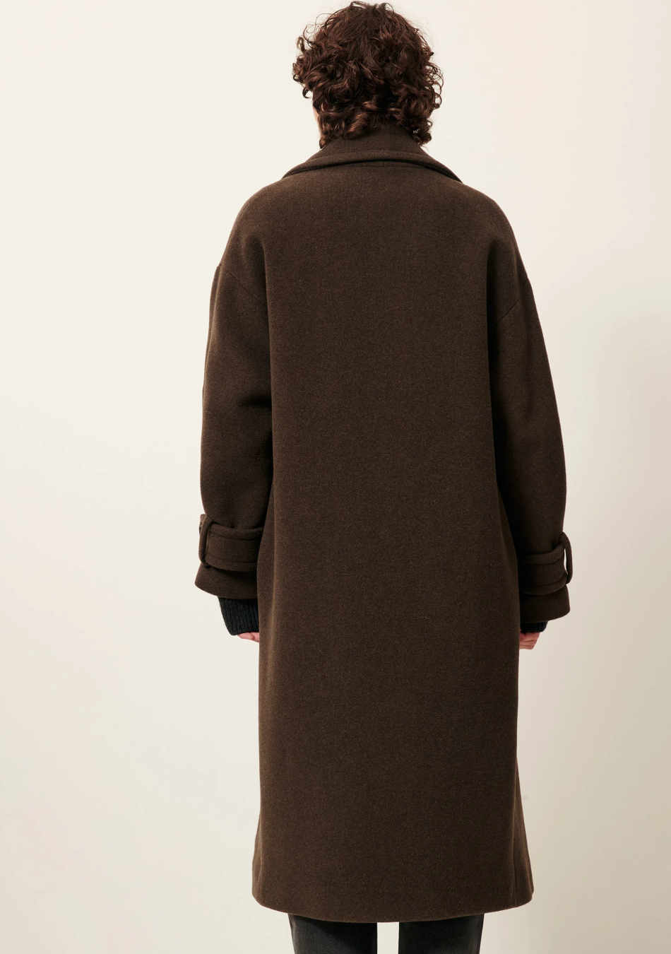 SESSÚN marca francesa de ropa de mujer con un estilo casual, femenino y minimal