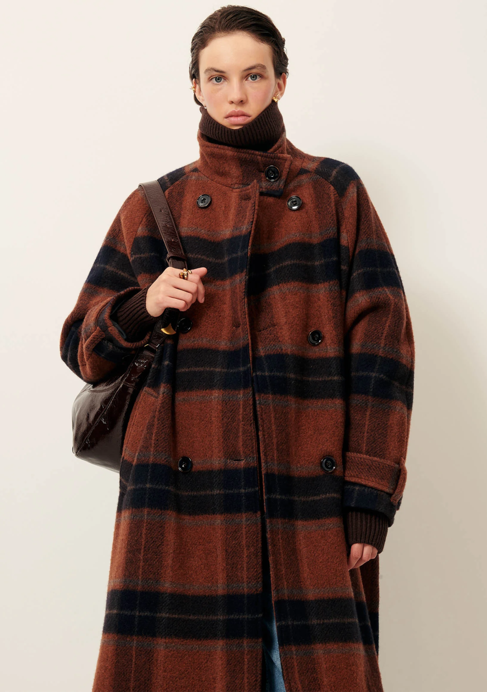 SESSÚN marca francesa de ropa de mujer con un estilo casual, femenino y minimal