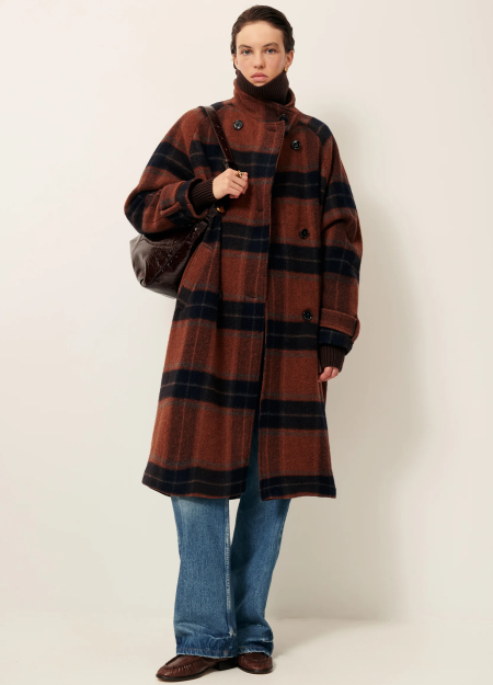 SESSÚN marca francesa de ropa de mujer con un estilo casual, femenino y minimal