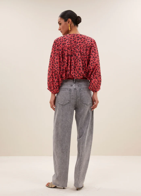 By Bar marca de estilo nórdico para una mujer dinámica y muy femenina 2