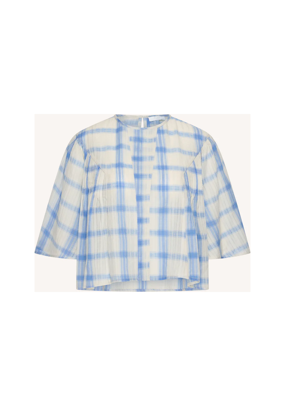 By Bar marca de estilo nórdico para una mujer dinámica y muy femenina