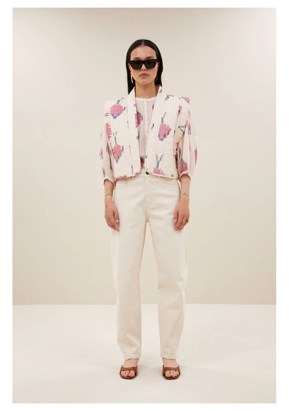 By Bar marca de estilo nórdico para una mujer dinámica y muy femenina