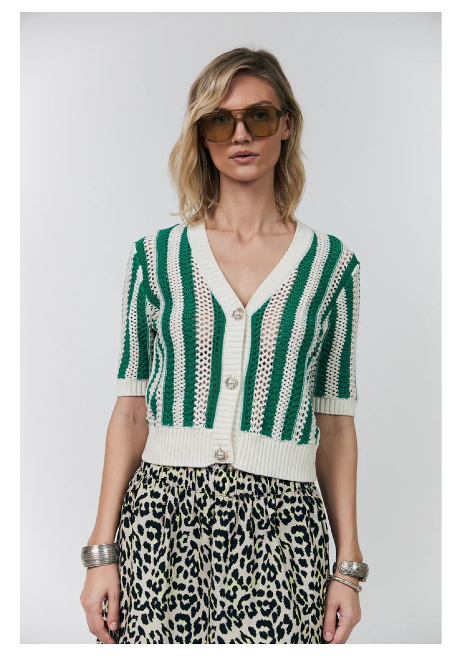 LOLLYS LAUNDRY es una marca de Copenhague de prendas diseñadas para adaptarse a ti, con colores y detalles únicos