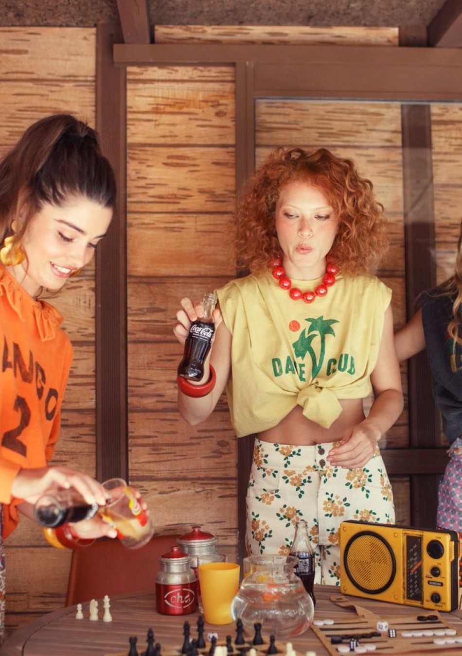 SISTER DEPARTMENT marca de ropa de mujer hecho en Portugal, camisetas con diseños dinámicos y cómodos
