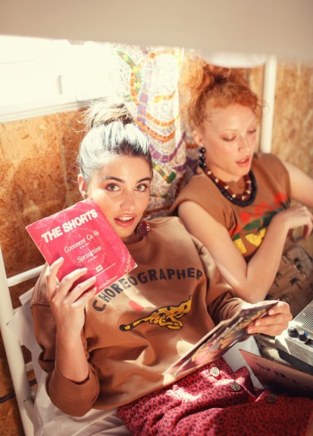 SISTER DEPARTMENT marca de ropa de mujer hecho en Portugal, camisetas con diseños dinámicos y cómodos 2