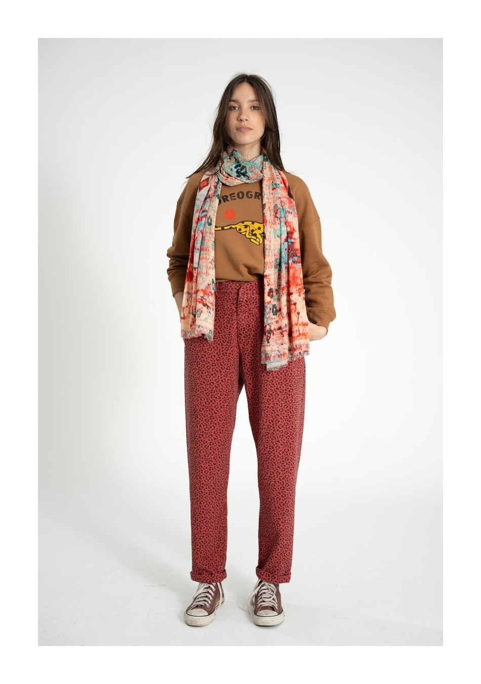 SISTER DEPARTMENT marca de ropa de mujer hecho en Portugal, camisetas con diseños dinámicos y cómodos