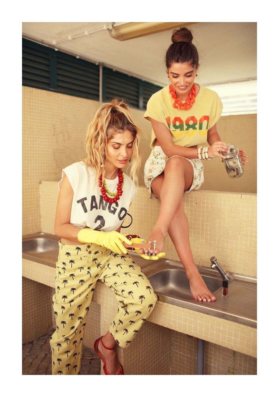 SISTER DEPARTMENT marca de ropa de mujer hecho en Portugal, camisetas con diseños dinámicos y cómodos
