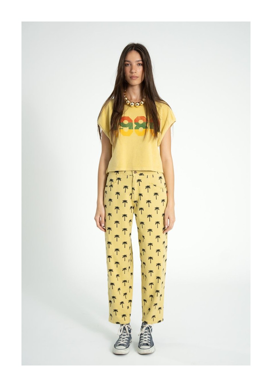 SISTER DEPARTMENT marca de ropa de mujer hecho en Portugal, camisetas con diseños dinámicos y cómodos