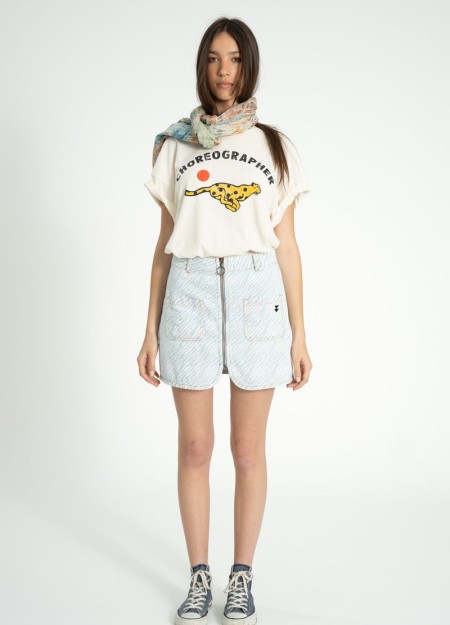 SISTER DEPARTMENT marca de ropa de mujer hecho en Portugal, camisetas con diseños dinámicos y cómodos