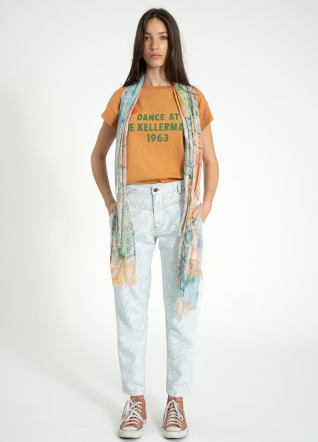 SISTER DEPARTMENT marca de ropa de mujer hecho en Portugal, camisetas con diseños dinámicos y cómodos