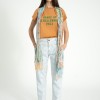 SISTER DEPARTMENT marca de ropa de mujer hecho en Portugal, camisetas con diseños dinámicos y cómodos