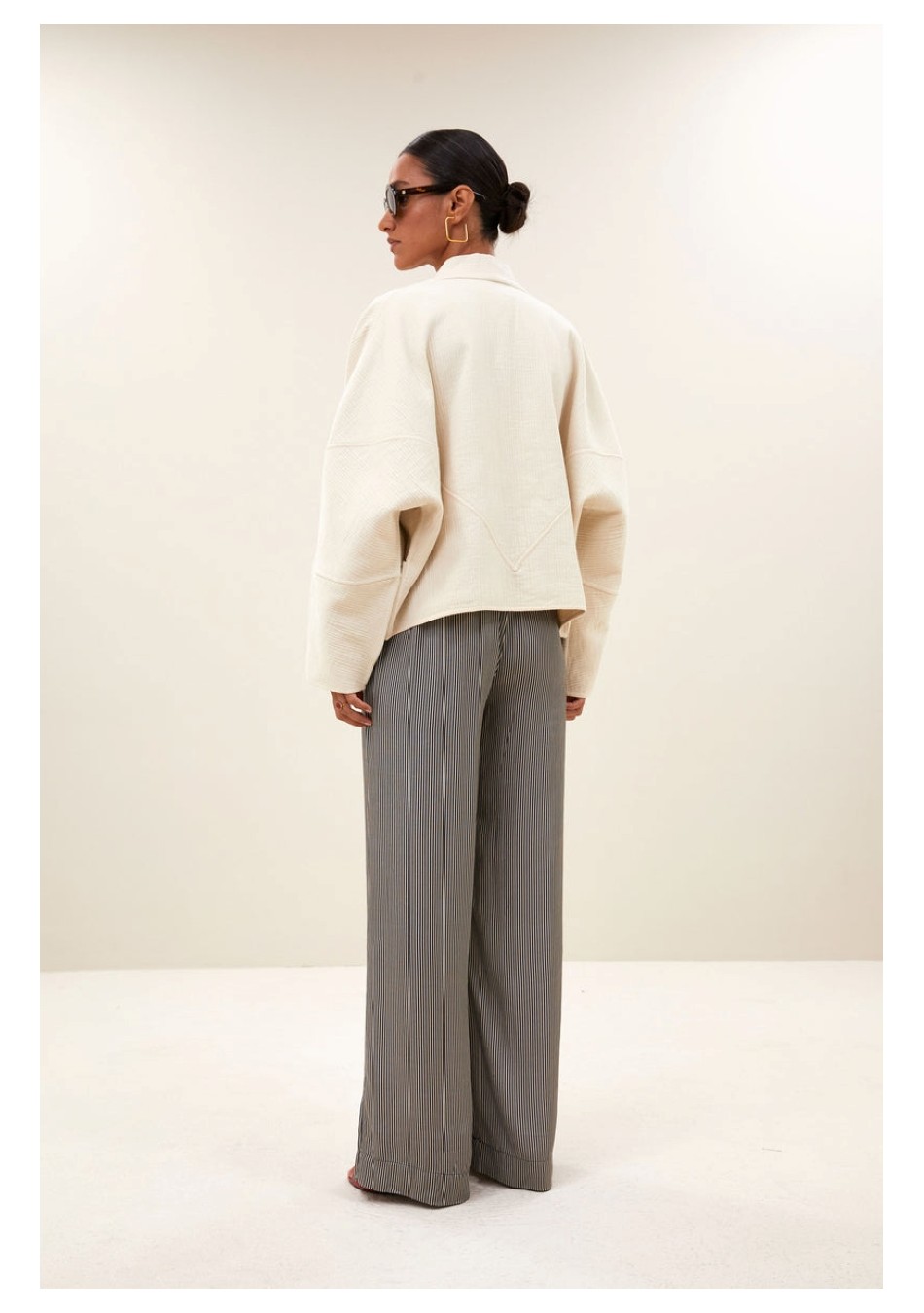 By Bar marca de estilo nórdico para una mujer dinámica y muy femenina