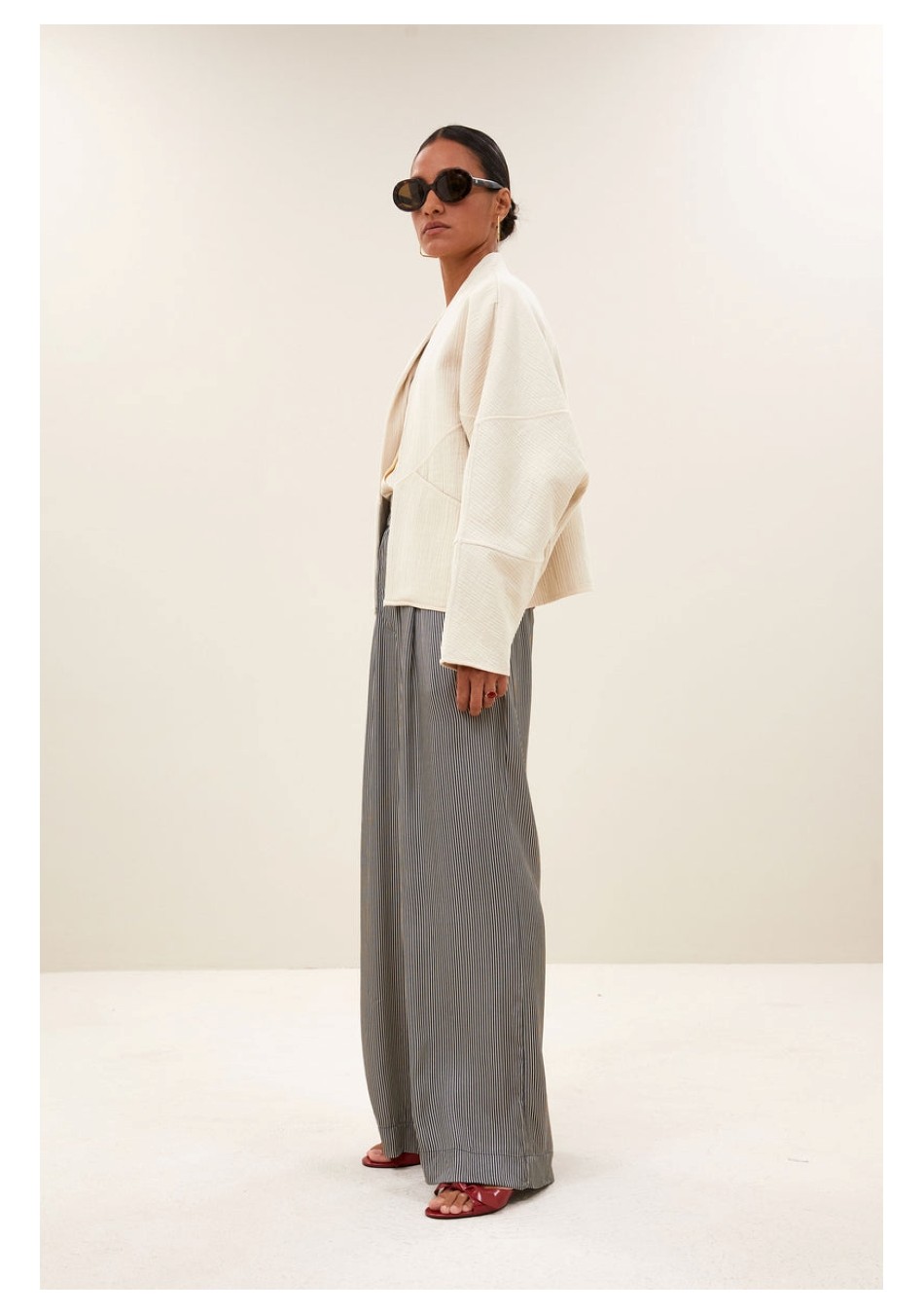 By Bar marca de estilo nórdico para una mujer dinámica y muy femenina