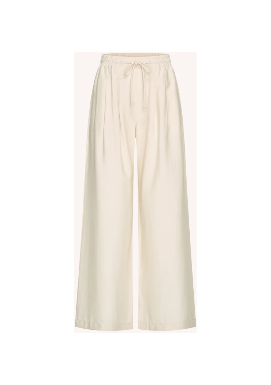 By Bar marca de estilo nórdico para una mujer dinámica y muy femenina