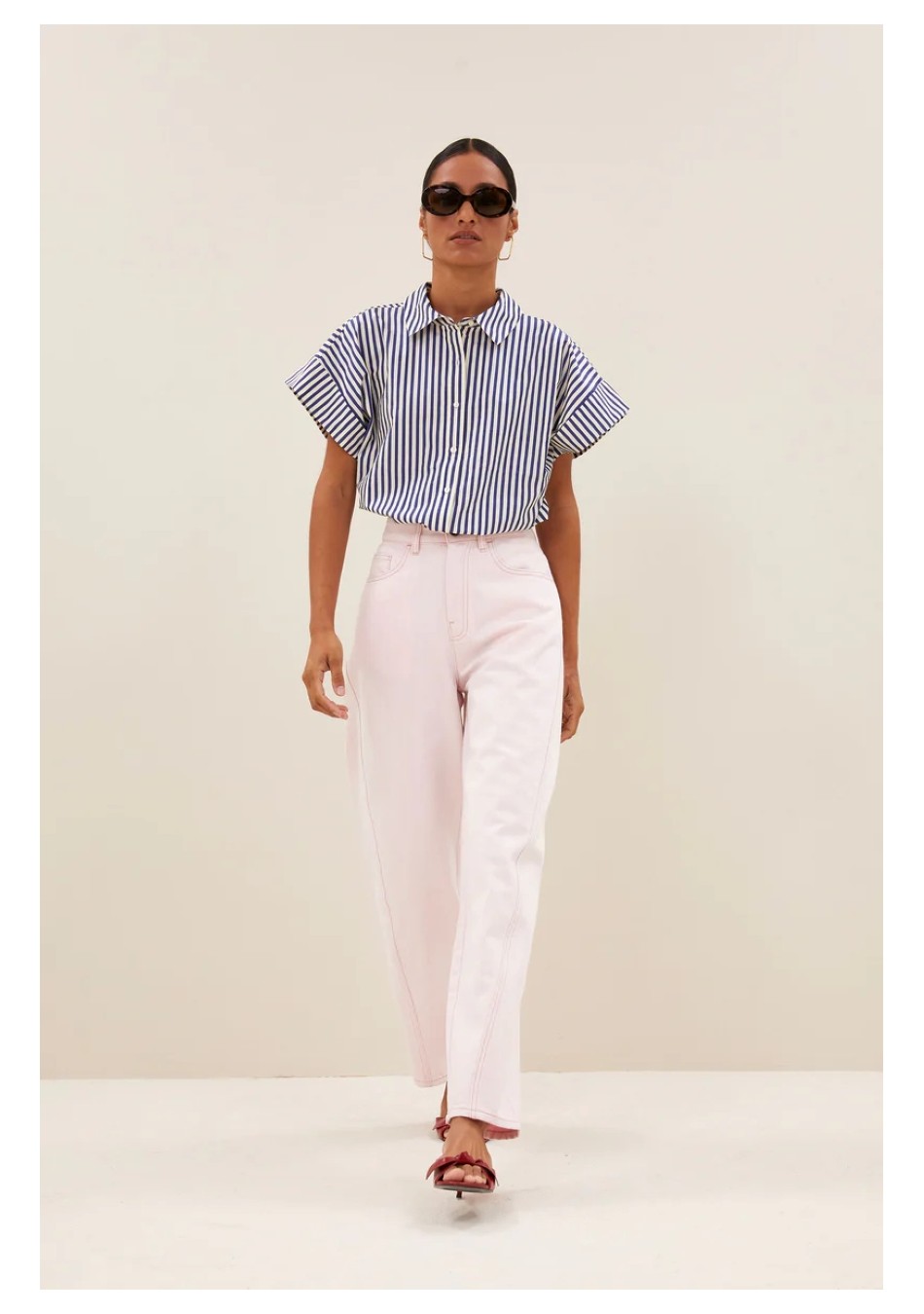 By Bar marca de estilo nórdico para una mujer dinámica y muy femenina