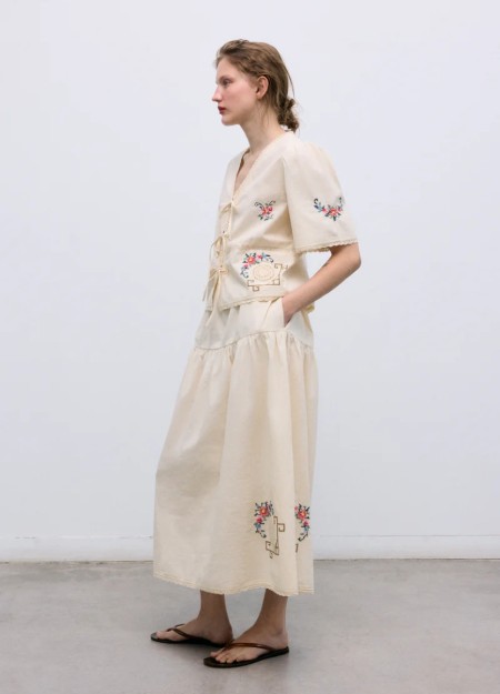 WE ARE THE NEW SOCIETY moda contemporánea, sostenible y atemporal para niños y adultos. Diseño cuidado y espíritu creativo.