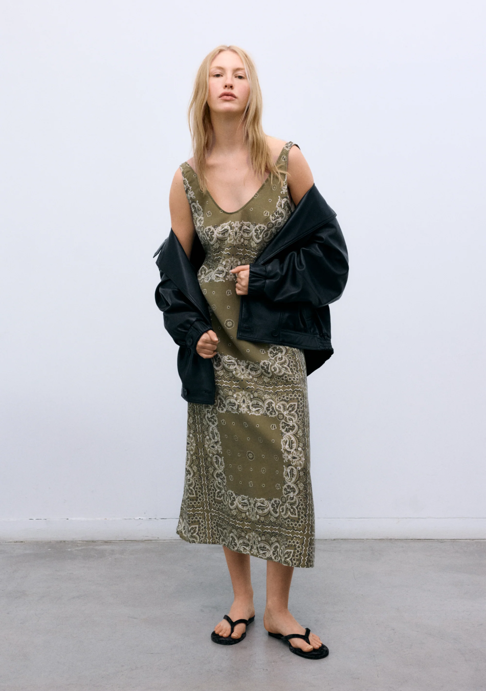 WE ARE THE NEW SOCIETY moda contemporánea, sostenible y atemporal para niños y adultos. Diseño cuidado y espíritu creativo.