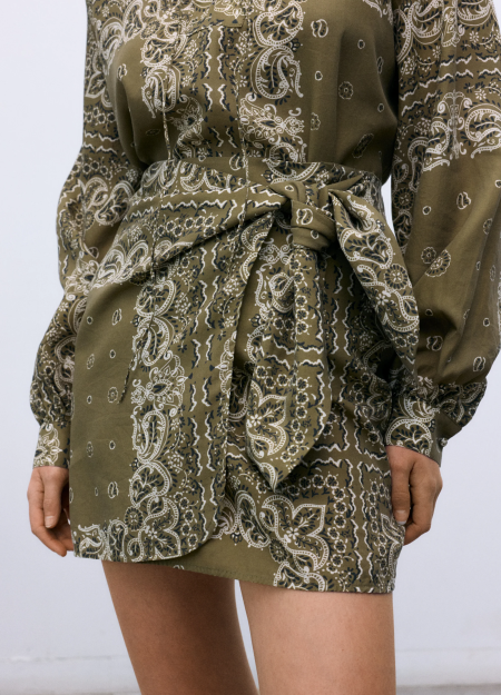 WE ARE THE NEW SOCIETY moda contemporánea, sostenible y atemporal para niños y adultos. Diseño cuidado y espíritu creativo. 2