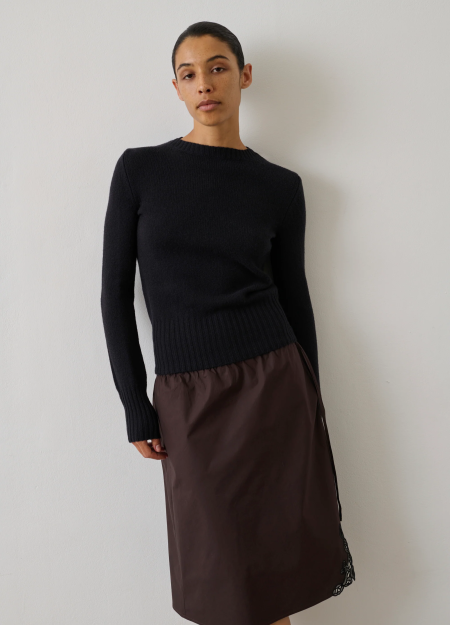 SOEUR marca francesa de ropa para una mujer con un estilo femenino y conceptual