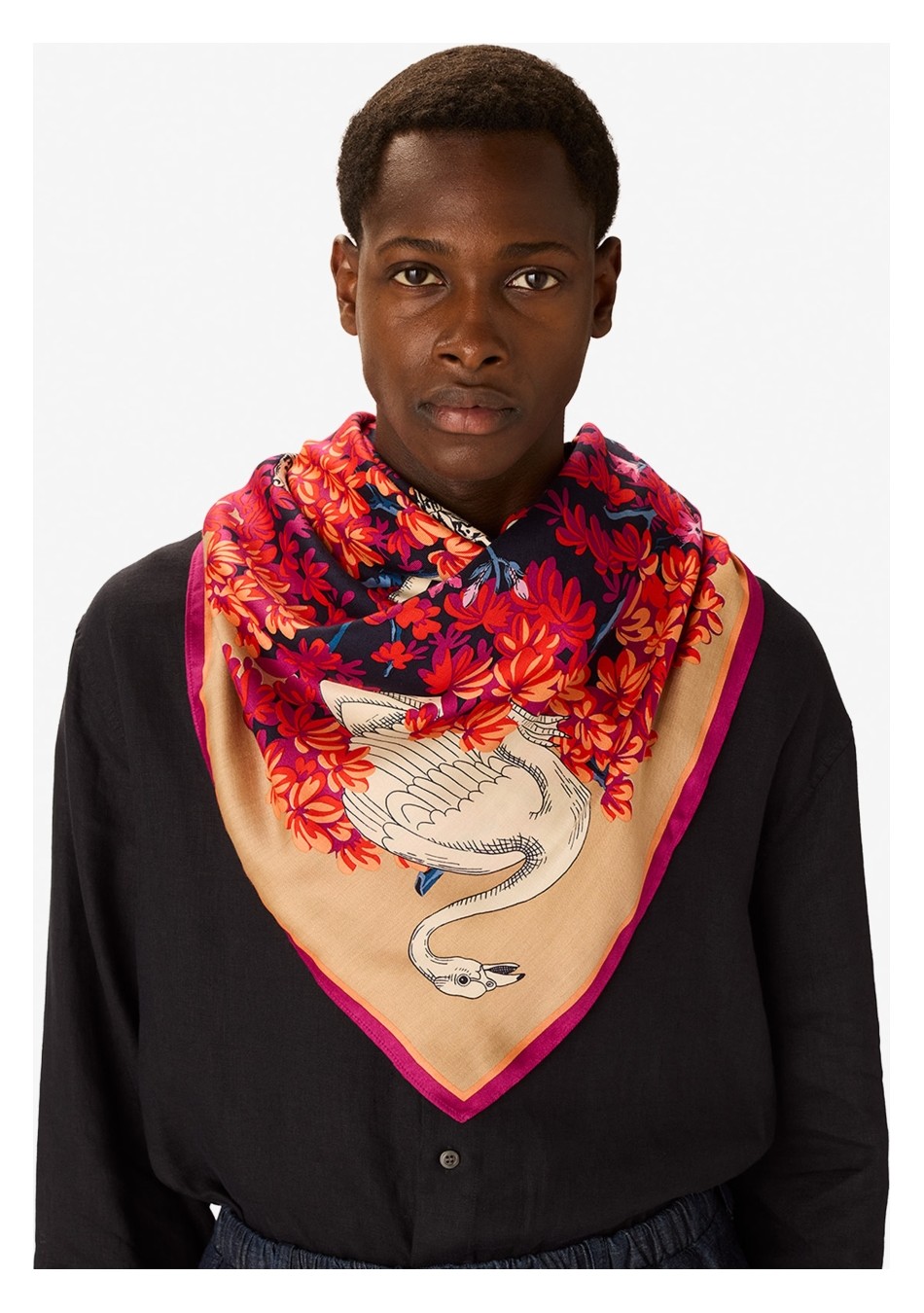 INOUI es una marca que representa sofisticación, minimalismo y carácter. Cada creación está diseñada para personas que valoran l