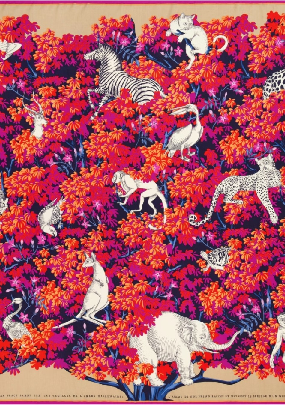 INOUI es una marca que representa sofisticación, minimalismo y carácter. Cada creación está diseñada para personas que valoran l