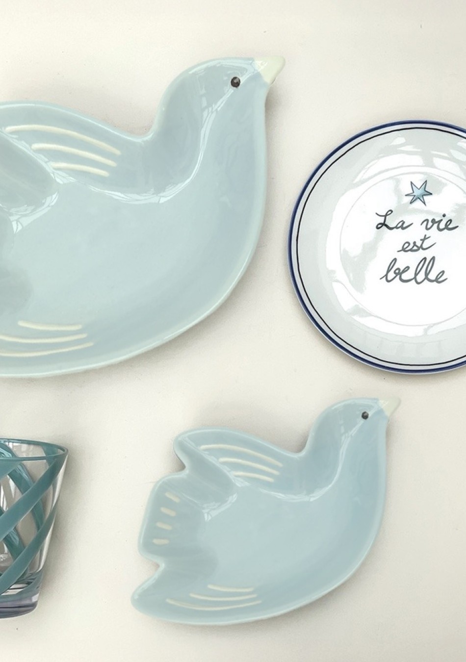 OPJEPT PARIS combina la sofisticación del diseño francés con la máxima calidad en cada producto. Desde accesorios hasta artículo