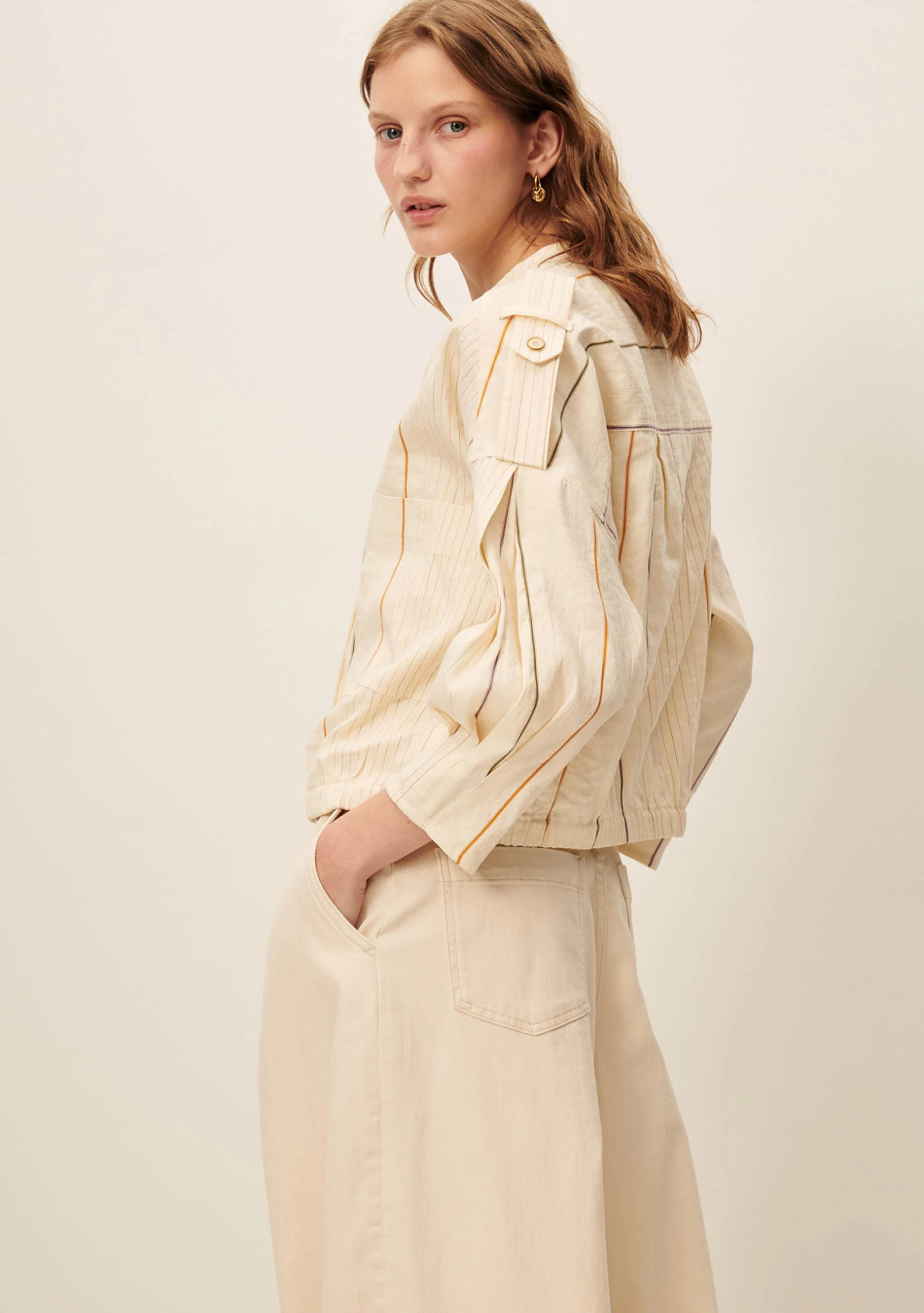 SESSÚN marca francesa de ropa de mujer con un estilo casual, femenino y minimal