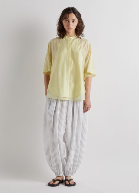 MMEIMEIJ marca de prendas elegantes, femeninas y fabricadas con tejidos de alta calidad que combinan diseño italiano, comodidad 