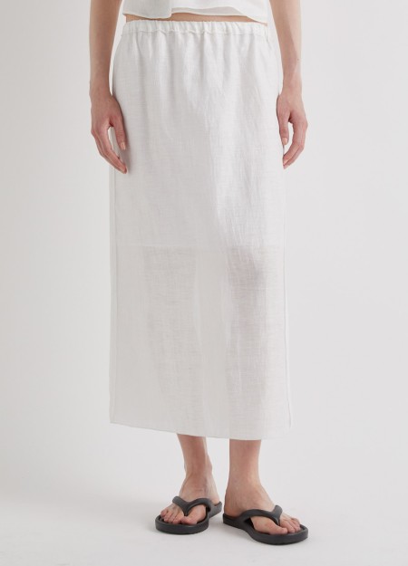 MMEIMEIJ marca de prendas elegantes, femeninas y fabricadas con tejidos de alta calidad que combinan diseño italiano, comodidad