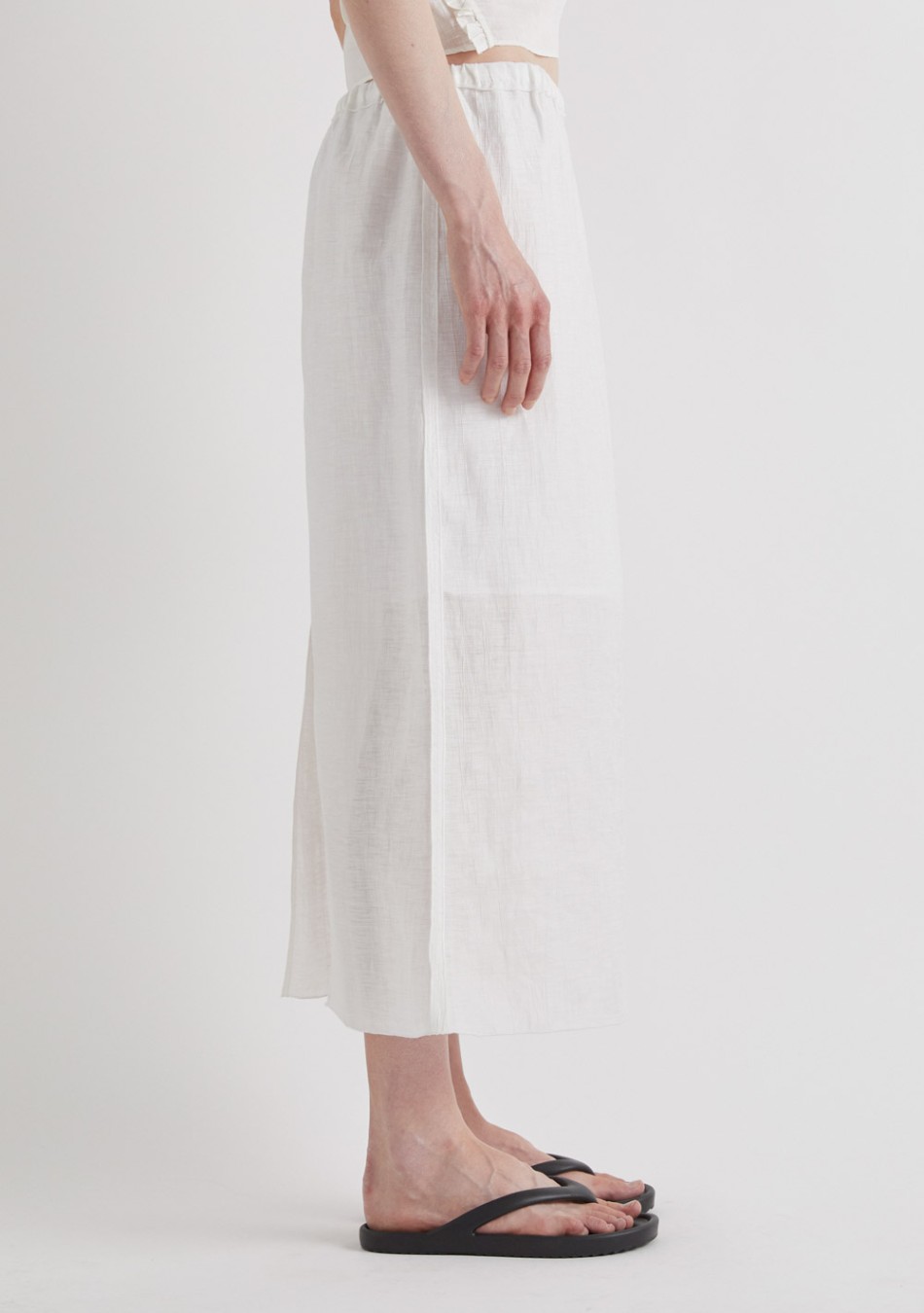 MMEIMEIJ marca de prendas elegantes, femeninas y fabricadas con tejidos de alta calidad que combinan diseño italiano, comodidad