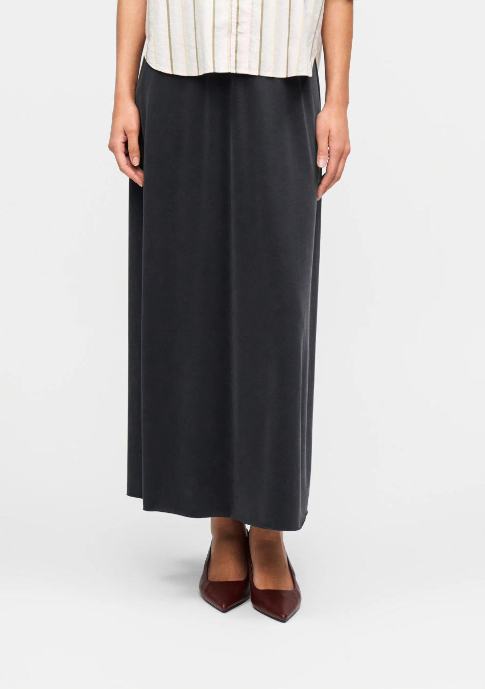 SAMSOE&SAMSOE marca nórdica de ropa de mujer con un estilo vanguardista y casual