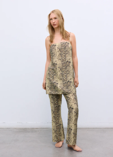 WE ARE THE NEW SOCIETY moda contemporánea, sostenible y atemporal para niños y adultos. Diseño cuidado y espíritu creativo.